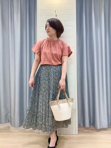 ANY SIS 丸岡 コーディネート画像