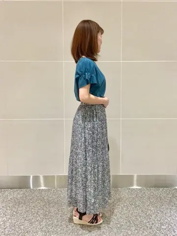 ANY SIS 浅野 コーディネート画像