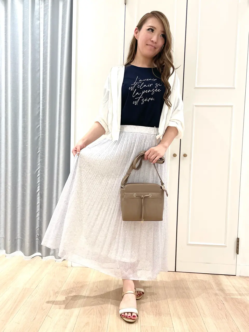 ANY SIS 土居 コーディネート画像