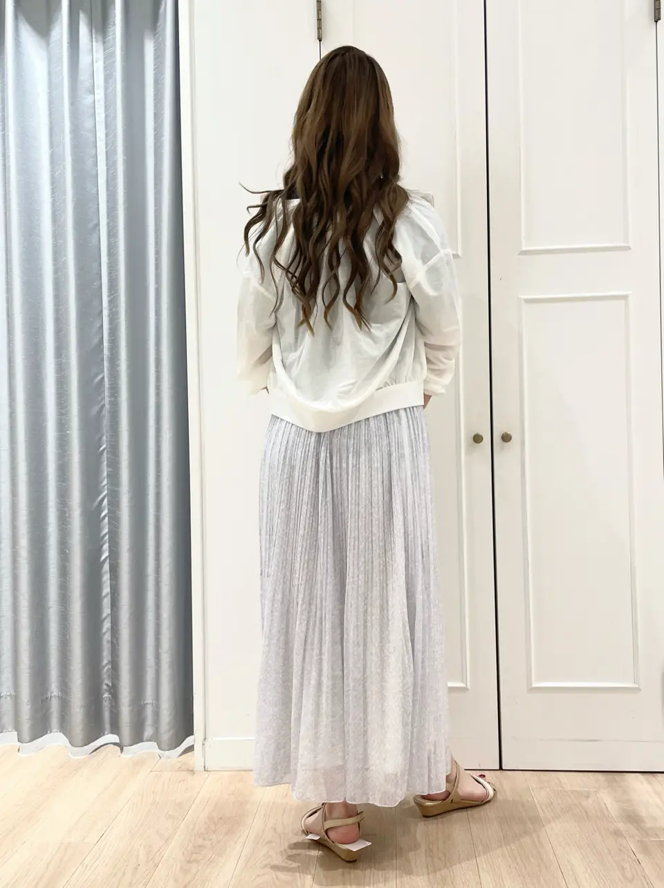 ANY SIS 土居 コーディネート画像