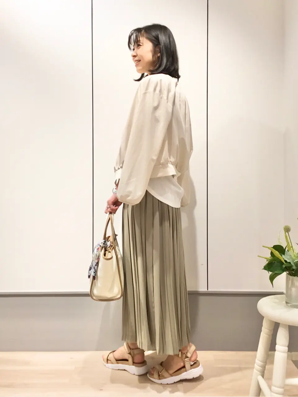 ANY SIS 山本 コーディネート画像