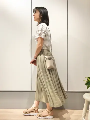 ANY SIS 山本 コーディネート画像