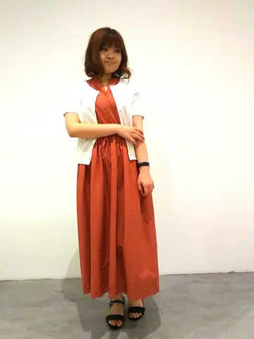 ANY SIS 川根　彩 コーディネート画像