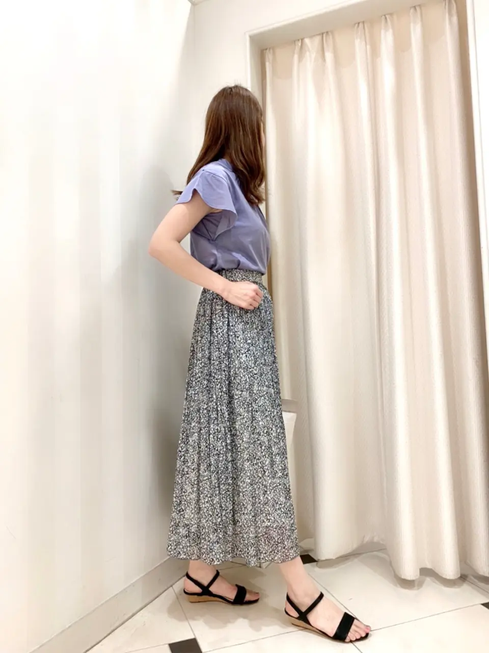 ANY SIS 金井 コーディネート画像