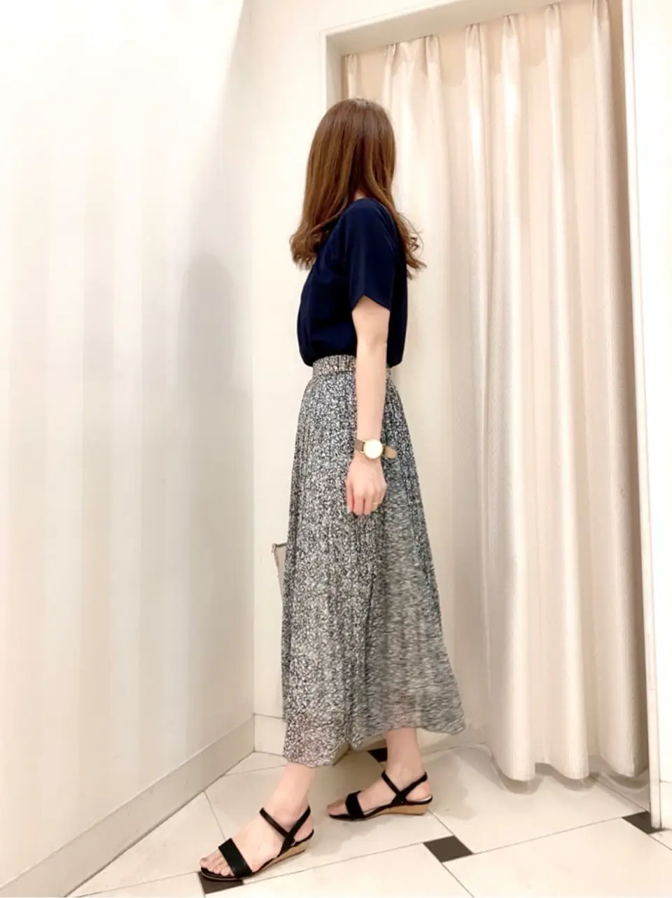 ANY SIS 金井 コーディネート画像