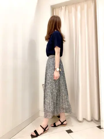 ANY SIS 金井 コーディネート画像