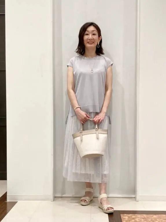 ANY SIS スタッフ コーディネート画像