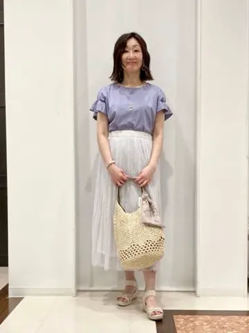 ANY SIS スタッフ コーディネート画像