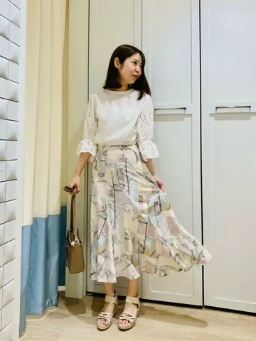 ANY SIS スタッフ コーディネート画像