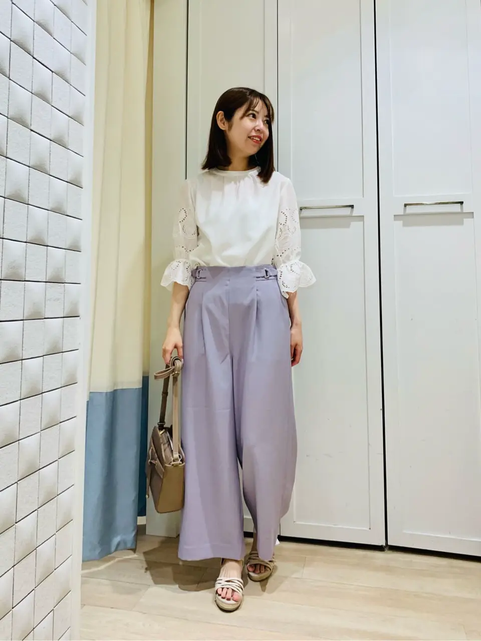 ANY SIS スタッフ コーディネート画像