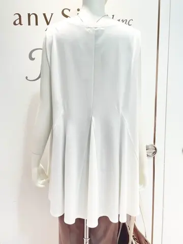 ANY SIS yamakawa コーディネート画像