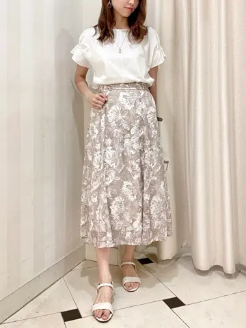 ANY SIS 金井 コーディネート画像