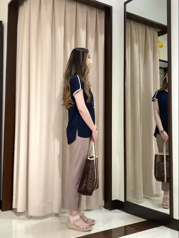 ANY SIS STAFF コーディネート画像