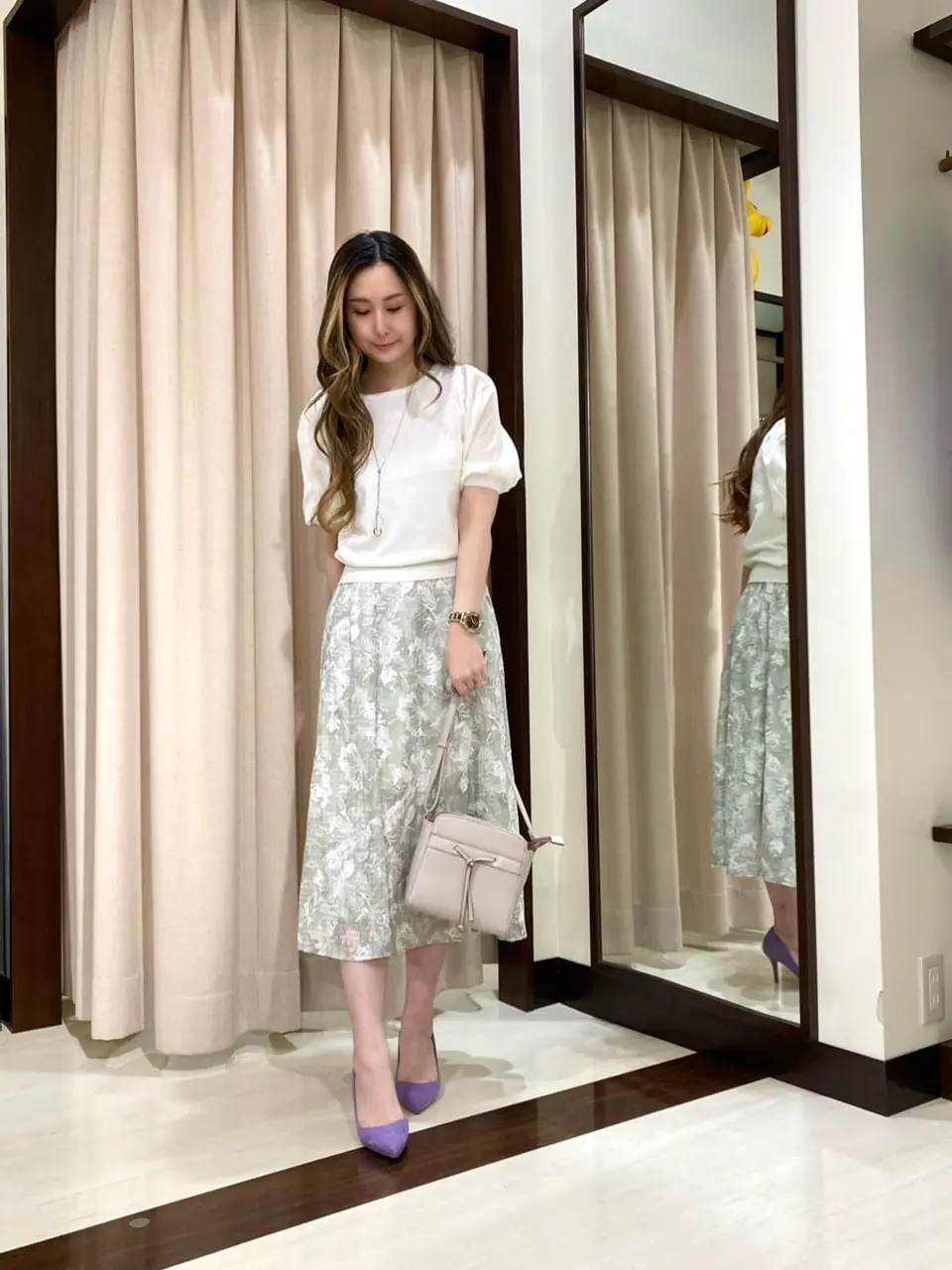 ANY SIS STAFF コーディネート画像