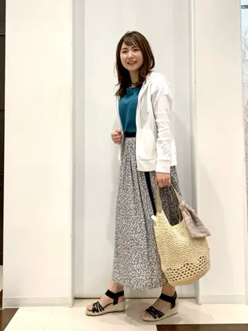 ANY SIS 横田 コーディネート画像