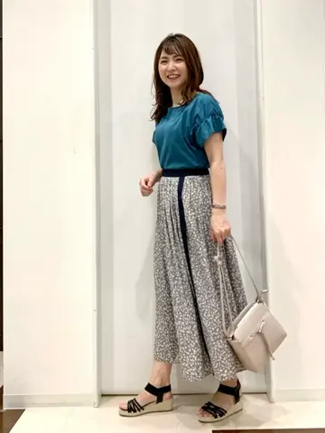 ANY SIS 横田 コーディネート画像