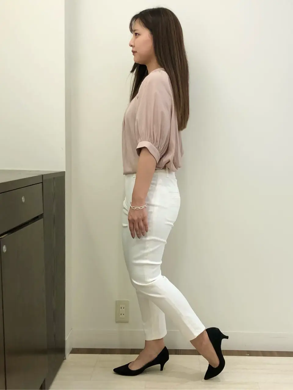 ANY SIS スタッフ コーディネート画像