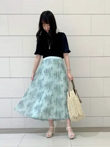 ANY SIS スタッフ コーディネート画像