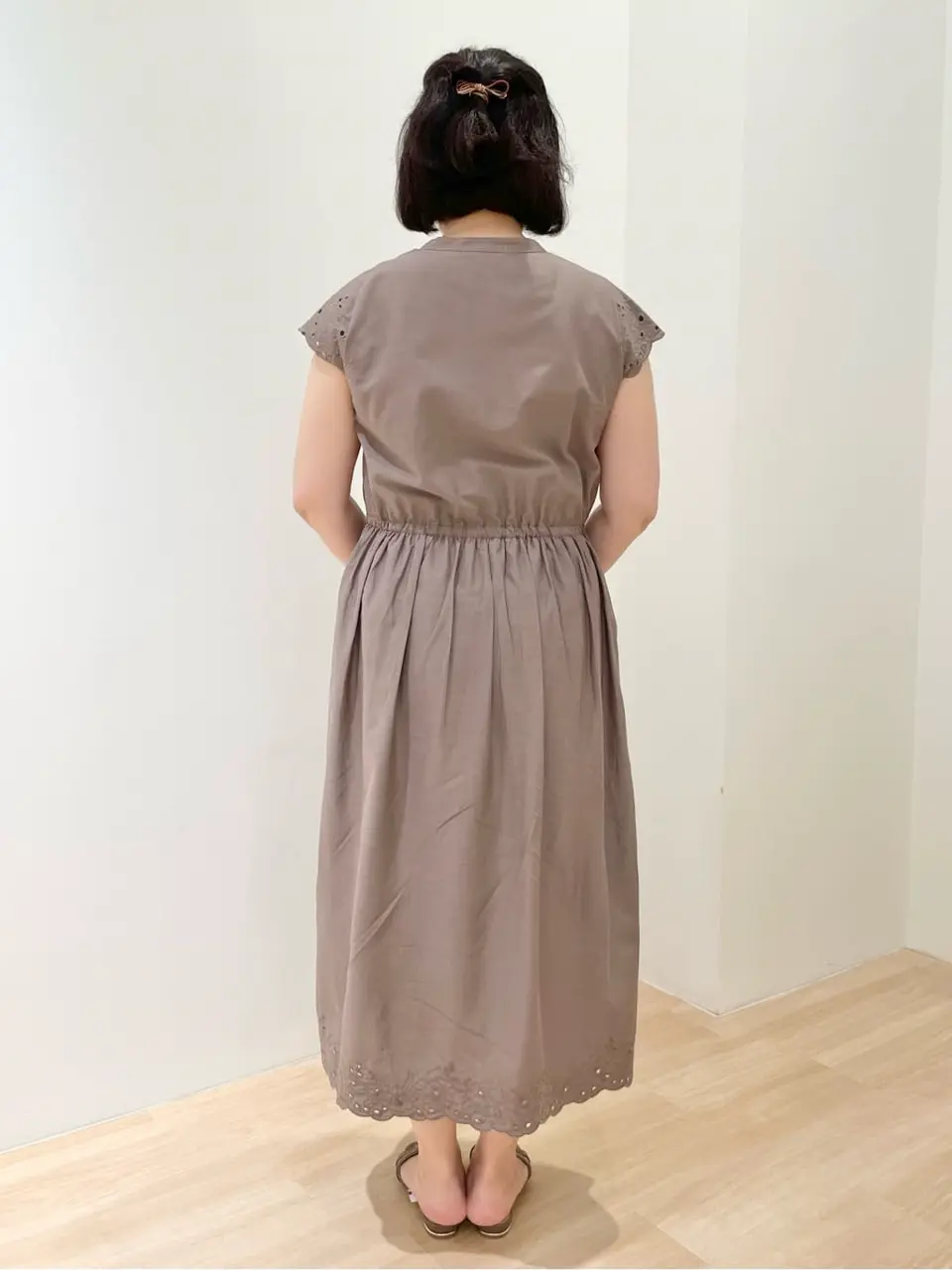 ANY SIS 今仲 コーディネート画像