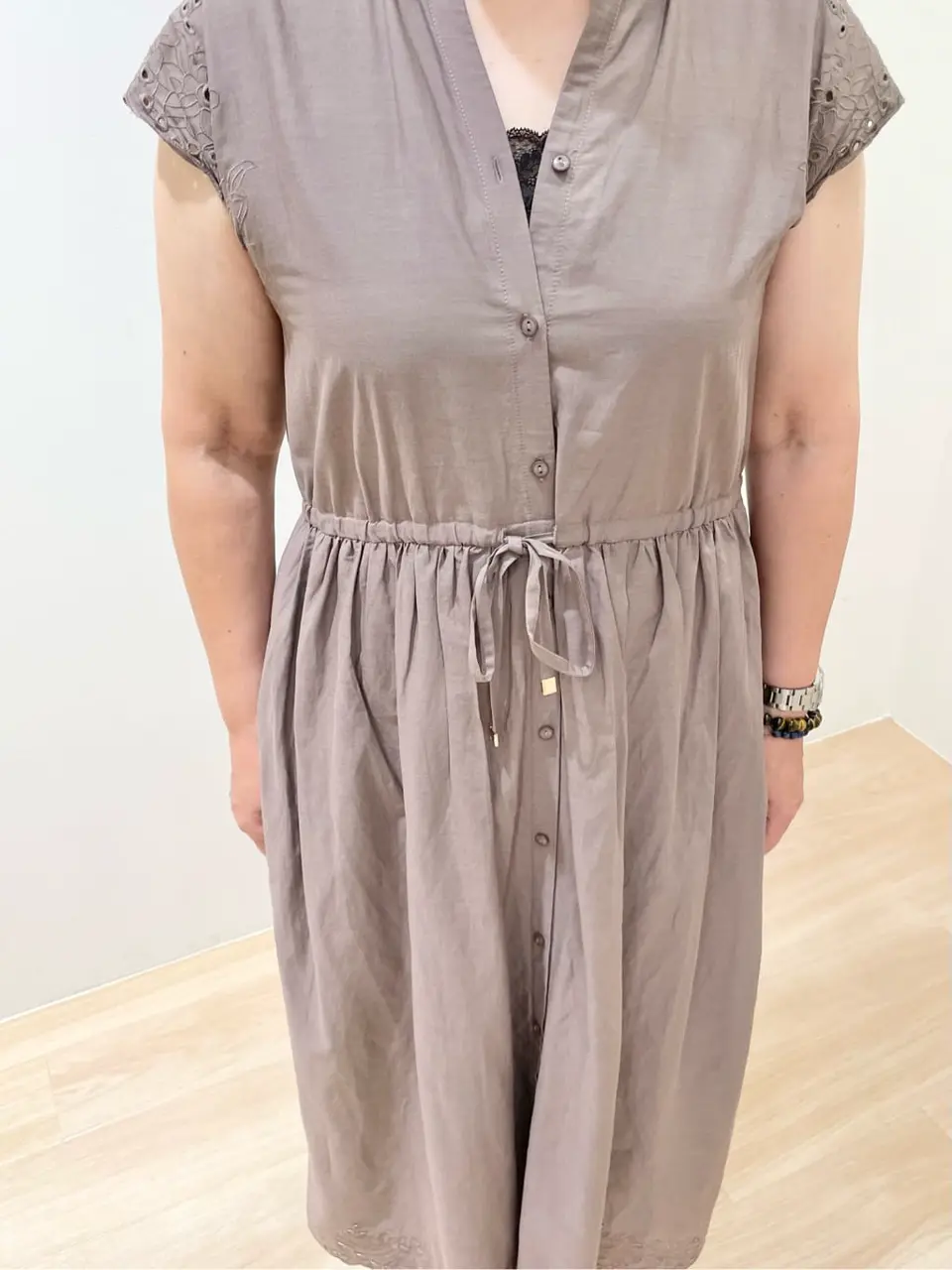 ANY SIS 今仲 コーディネート画像