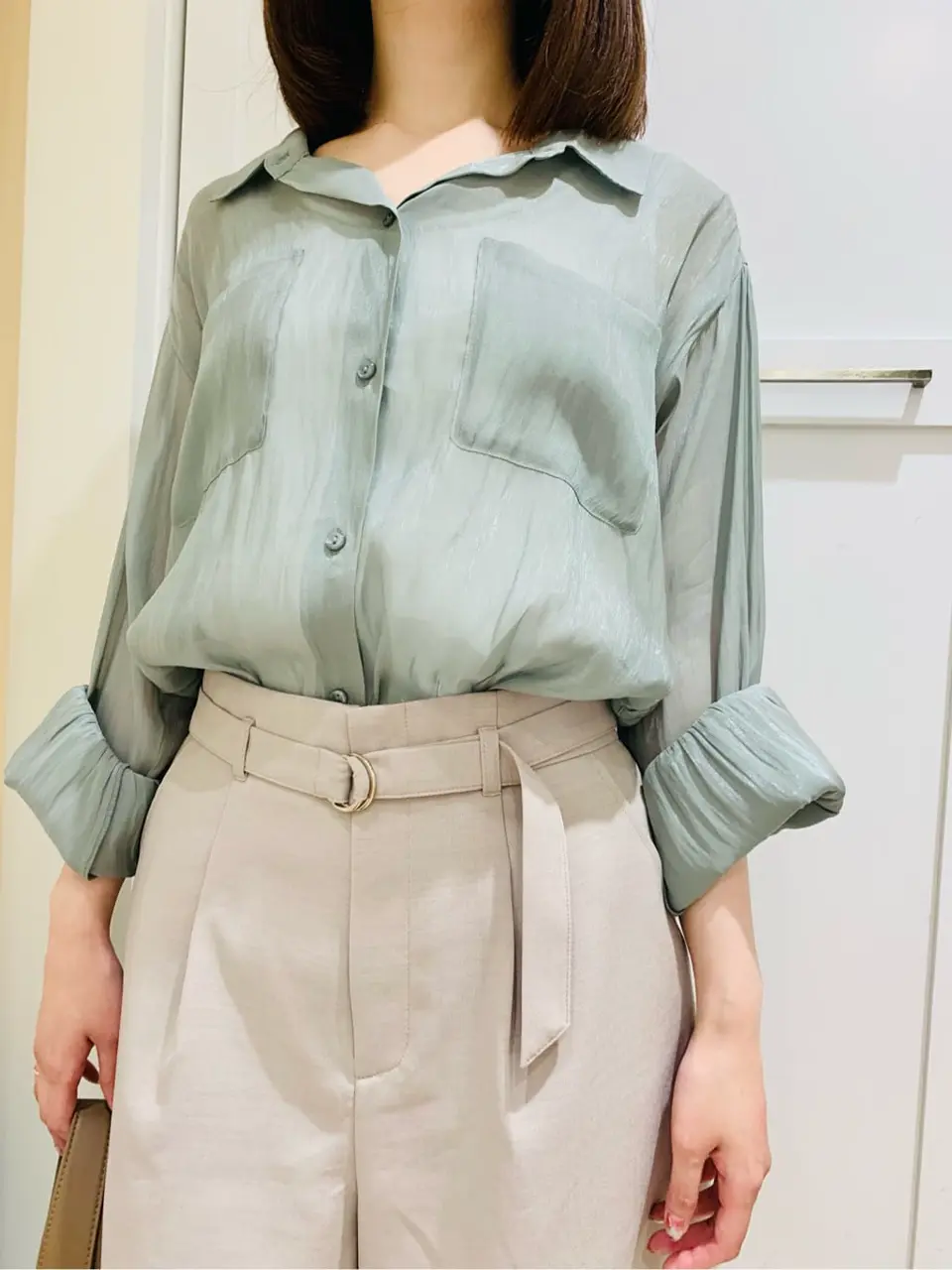 ANY SIS スタッフ コーディネート画像