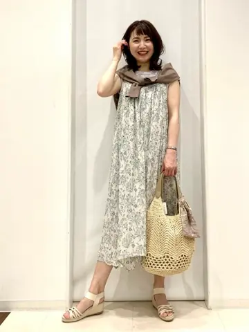 ANY SIS 横田 コーディネート画像