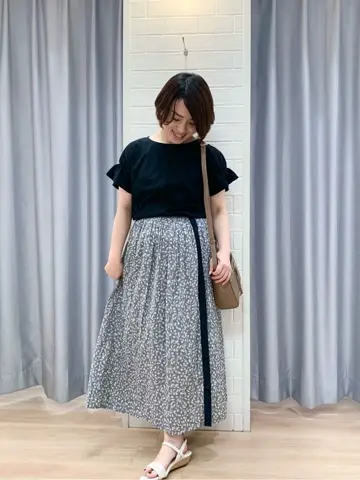 ANY SIS 丸岡 コーディネート画像