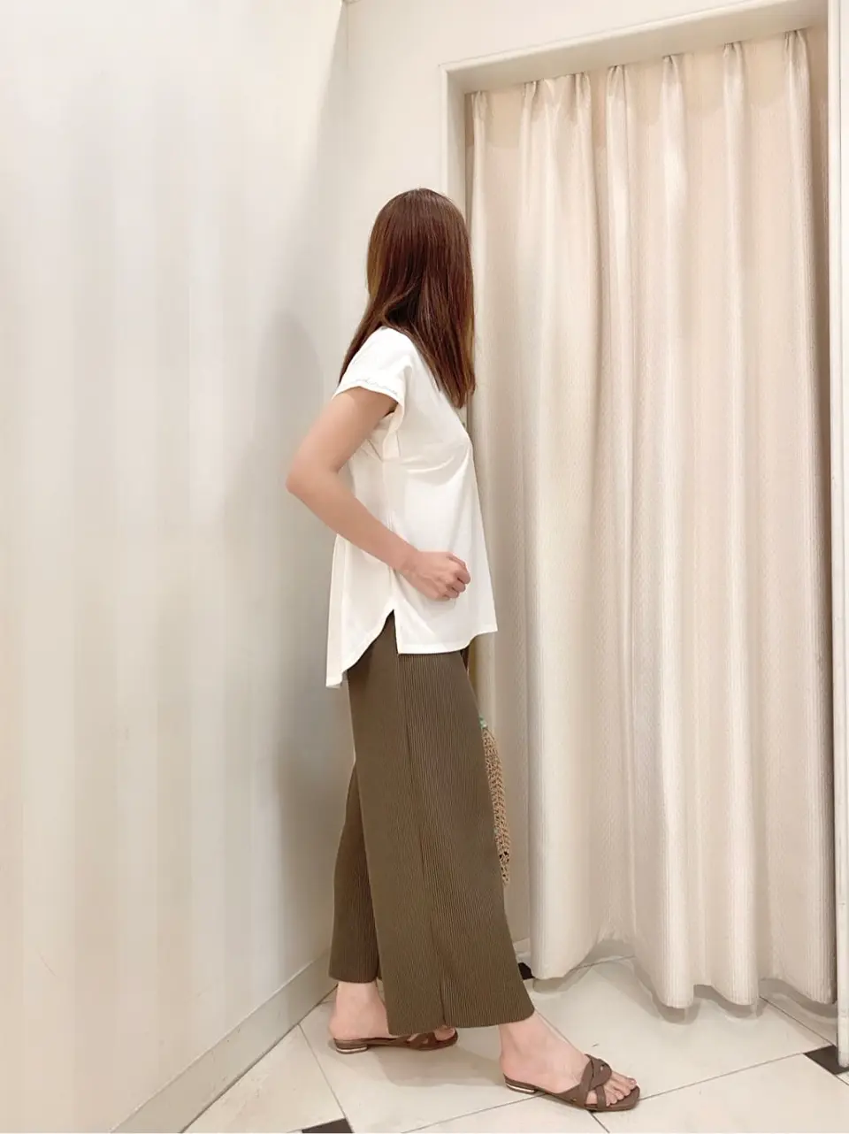 ANY SIS 金井 コーディネート画像