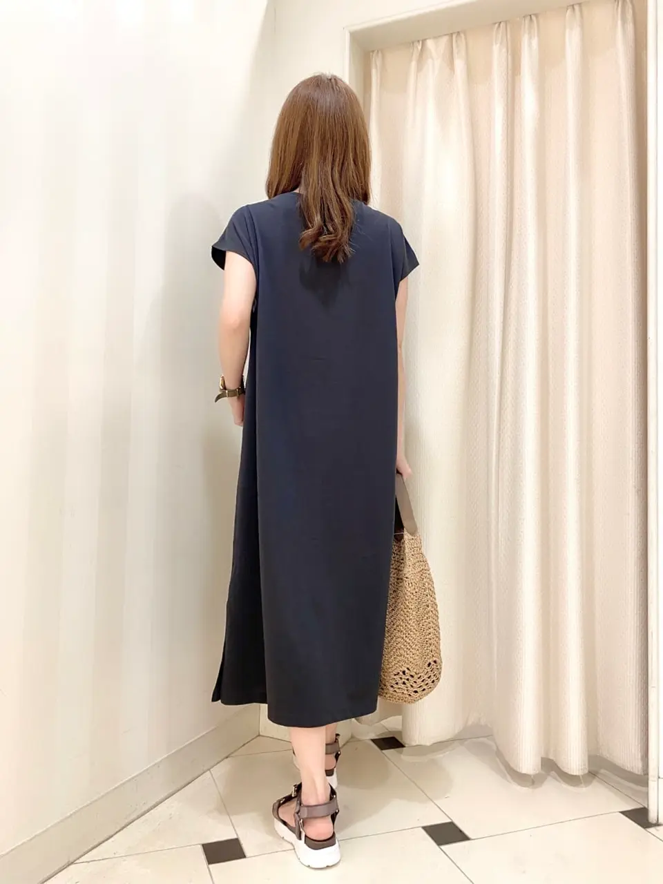 ANY SIS 金井 コーディネート画像