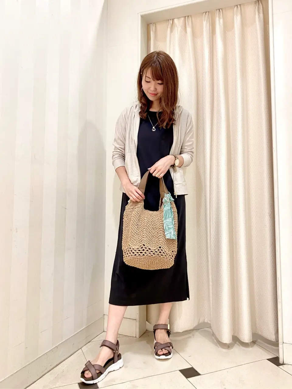 ANY SIS 金井 コーディネート画像