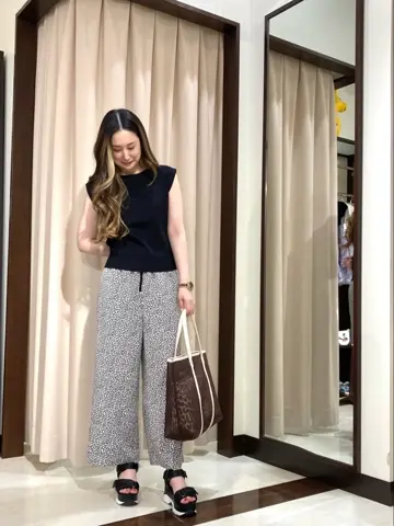 ANY SIS STAFF コーディネート画像