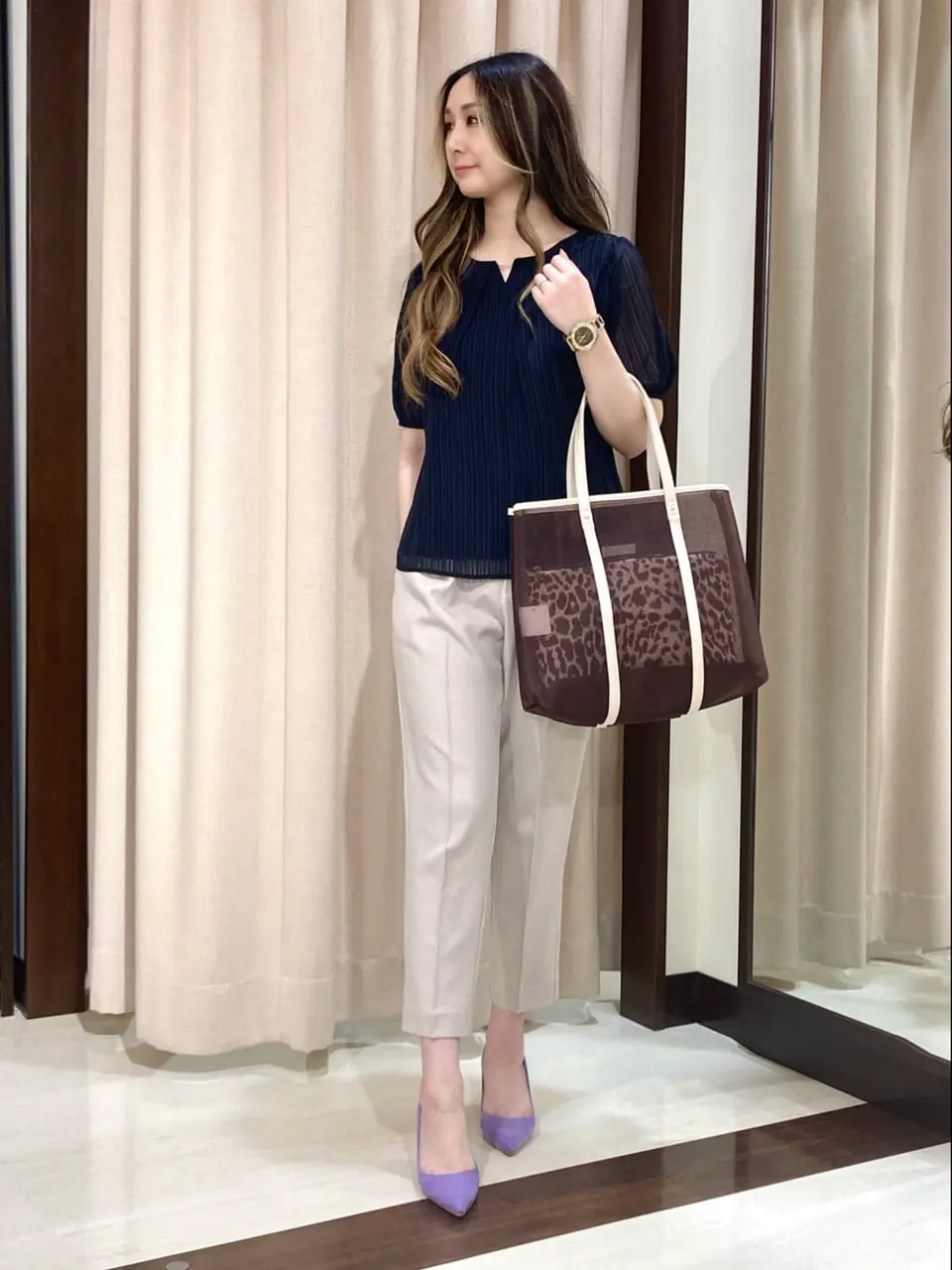 ANY SIS STAFF コーディネート画像