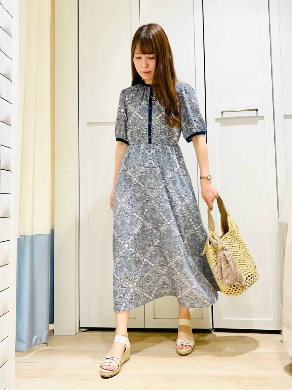 ANY SIS スタッフ コーディネート画像