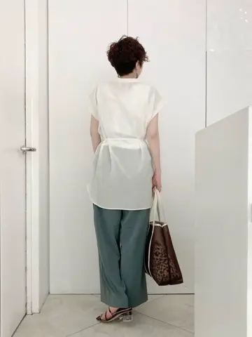 ANY SIS スタッフ コーディネート画像