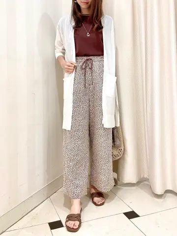 ANY SIS 金井 コーディネート画像