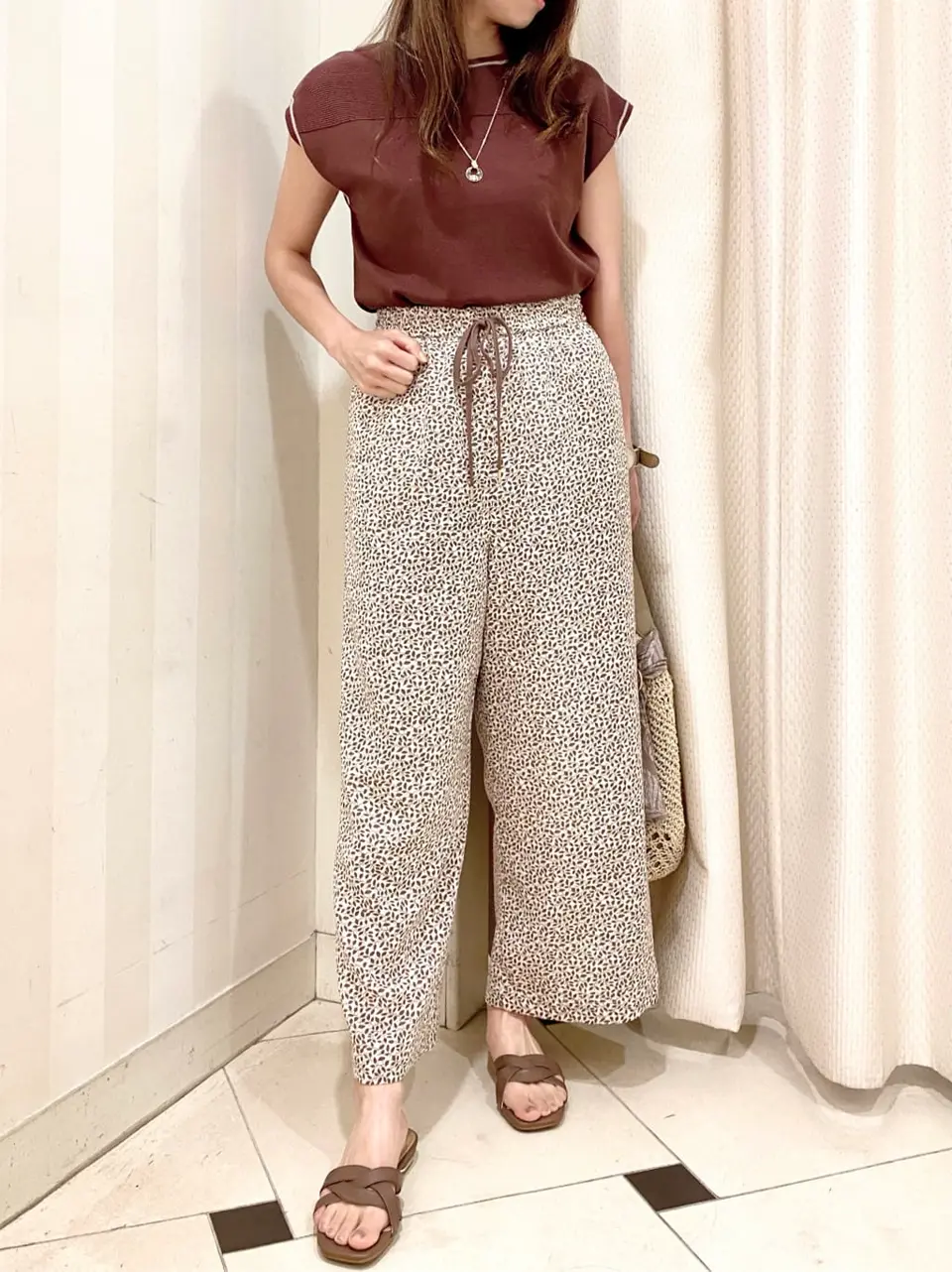 ANY SIS 金井 コーディネート画像