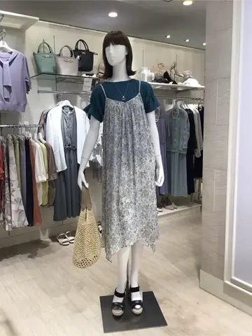 ANY SIS 島崎 コーディネート画像