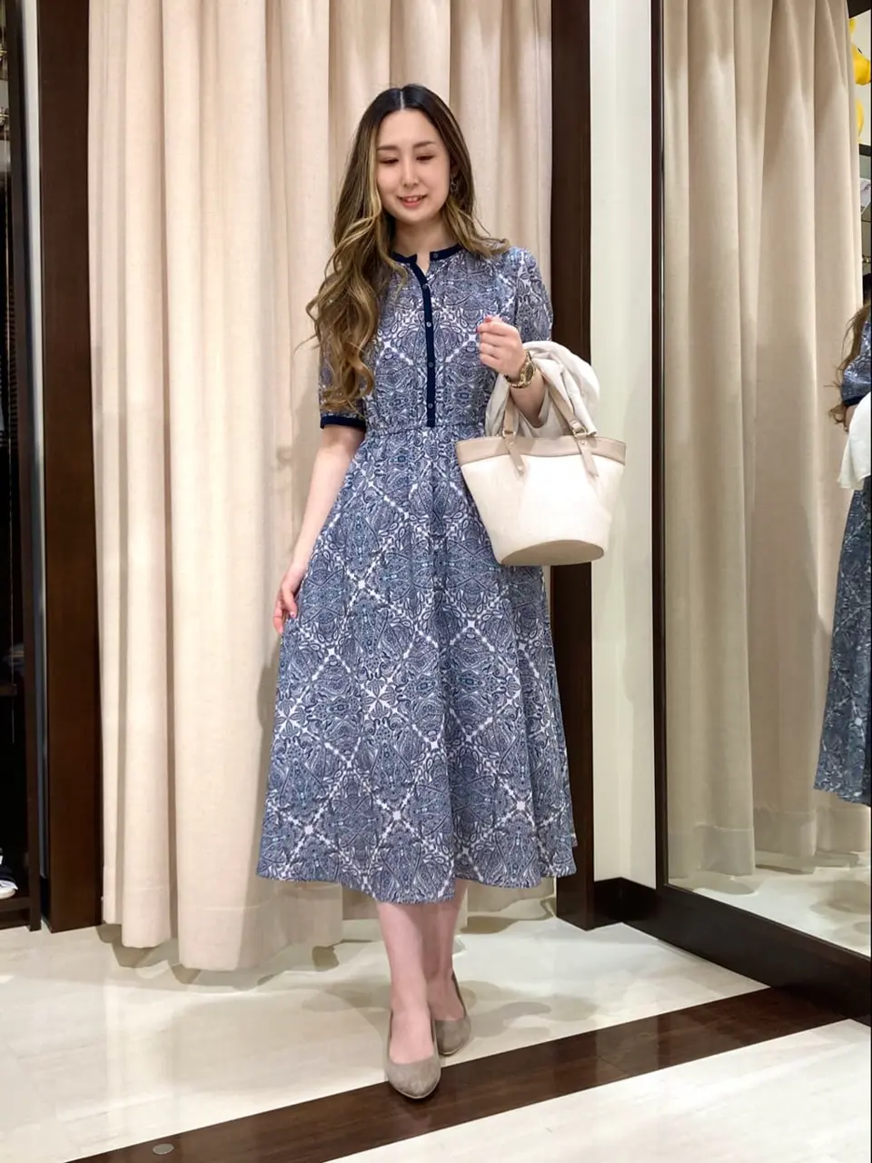 ANY SIS STAFF コーディネート画像