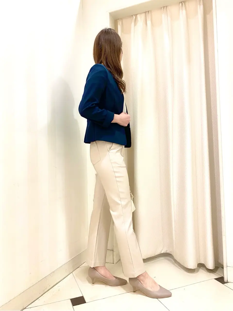 ANY SIS 金井 コーディネート画像