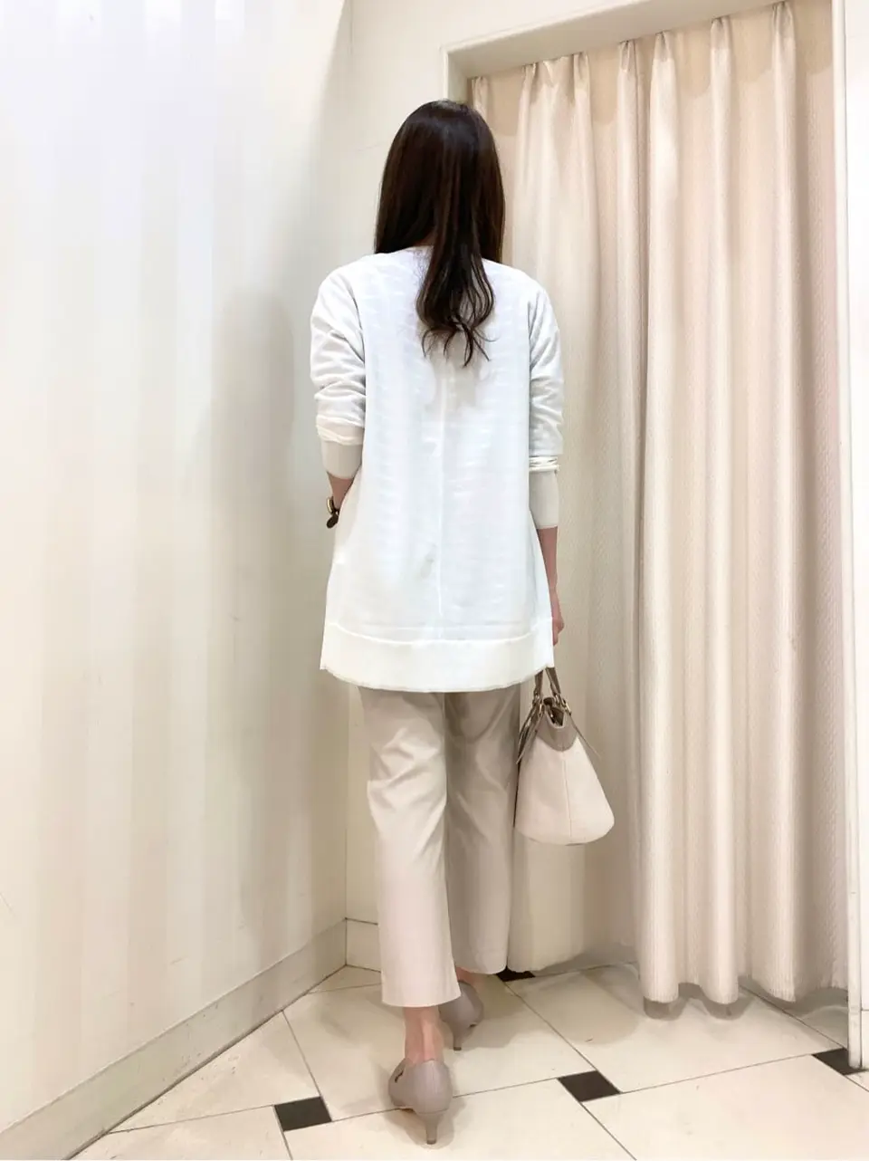 ANY SIS 金井 コーディネート画像