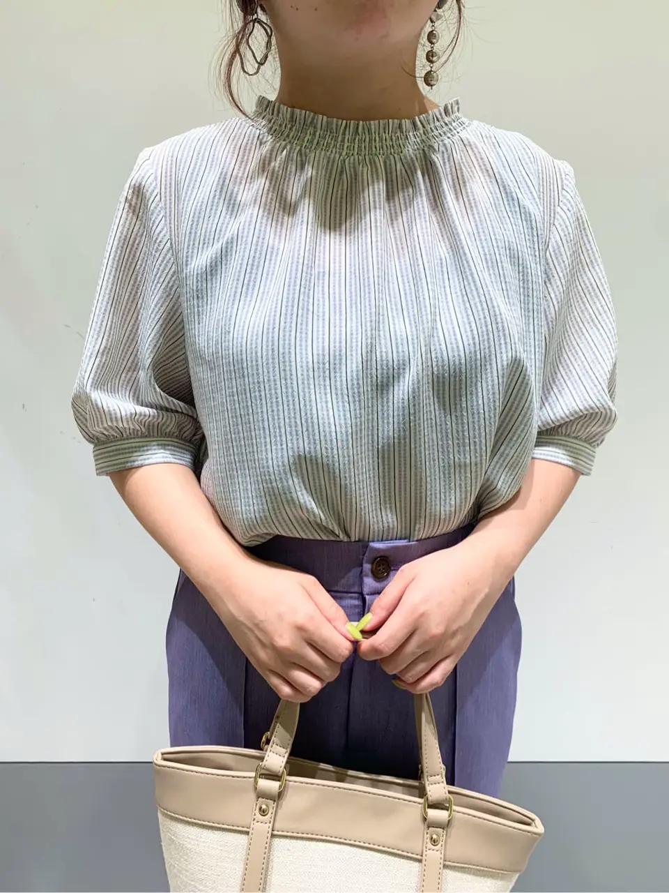 ANY SIS スタッフ コーディネート画像