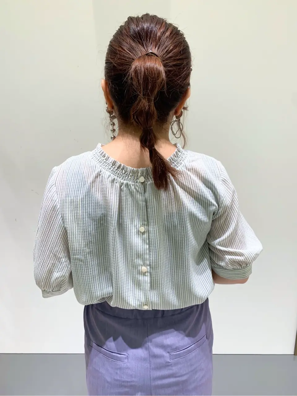 ANY SIS スタッフ コーディネート画像