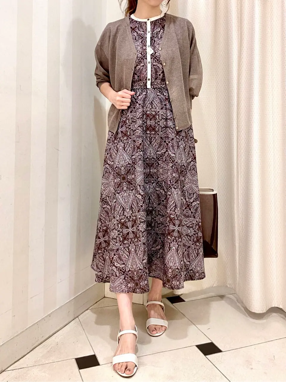 ANY SIS 金井 コーディネート画像