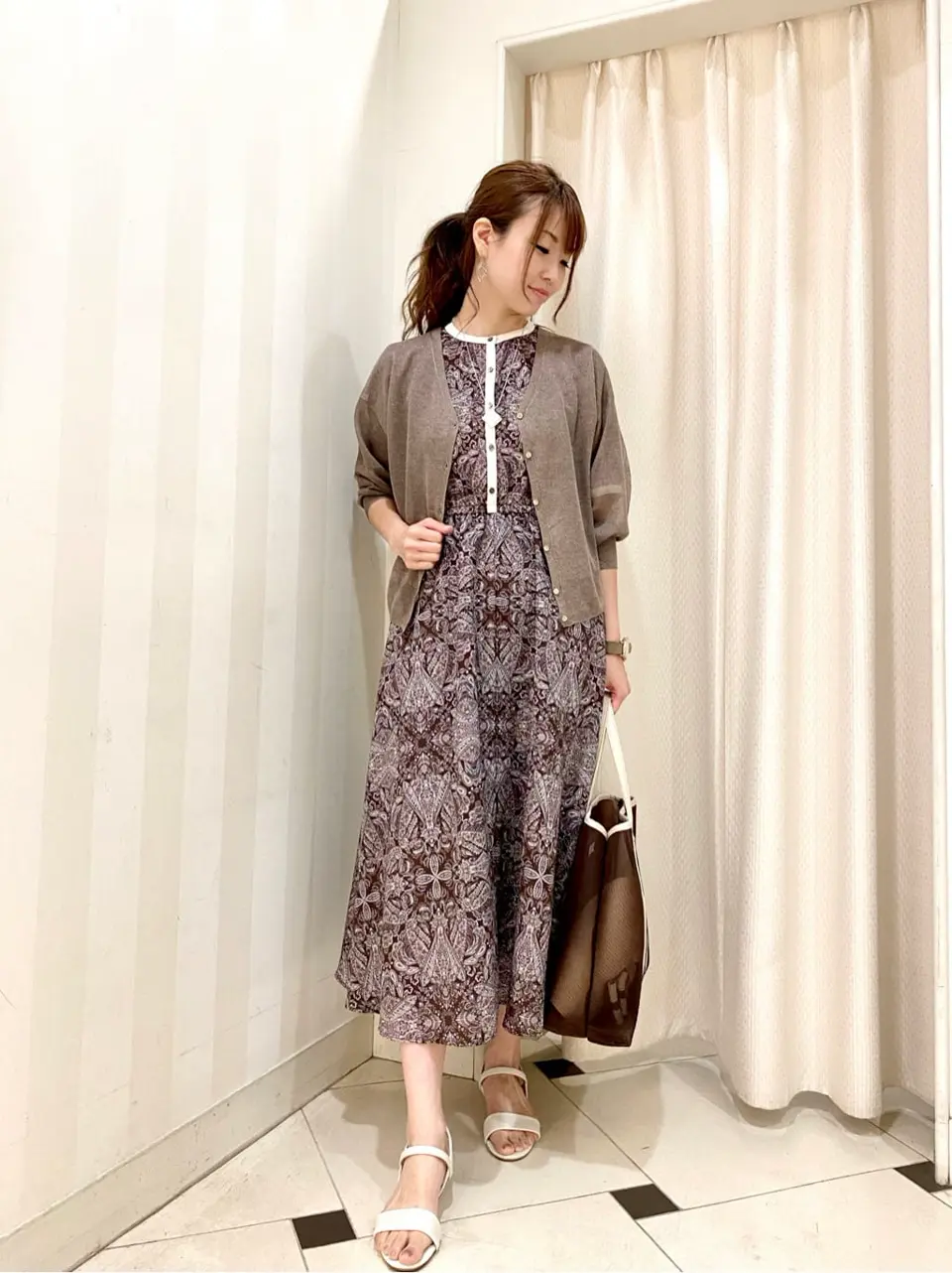 ANY SIS 金井 コーディネート画像