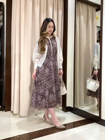 ANY SIS STAFF コーディネート画像