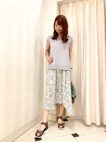 ANY SIS 金井 コーディネート画像