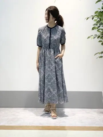 ANY SIS 岡本 コーディネート画像