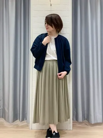 ANY SIS 丸岡 コーディネート画像