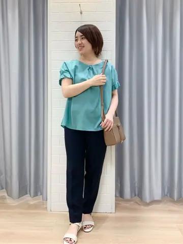 ANY SIS 丸岡 コーディネート画像