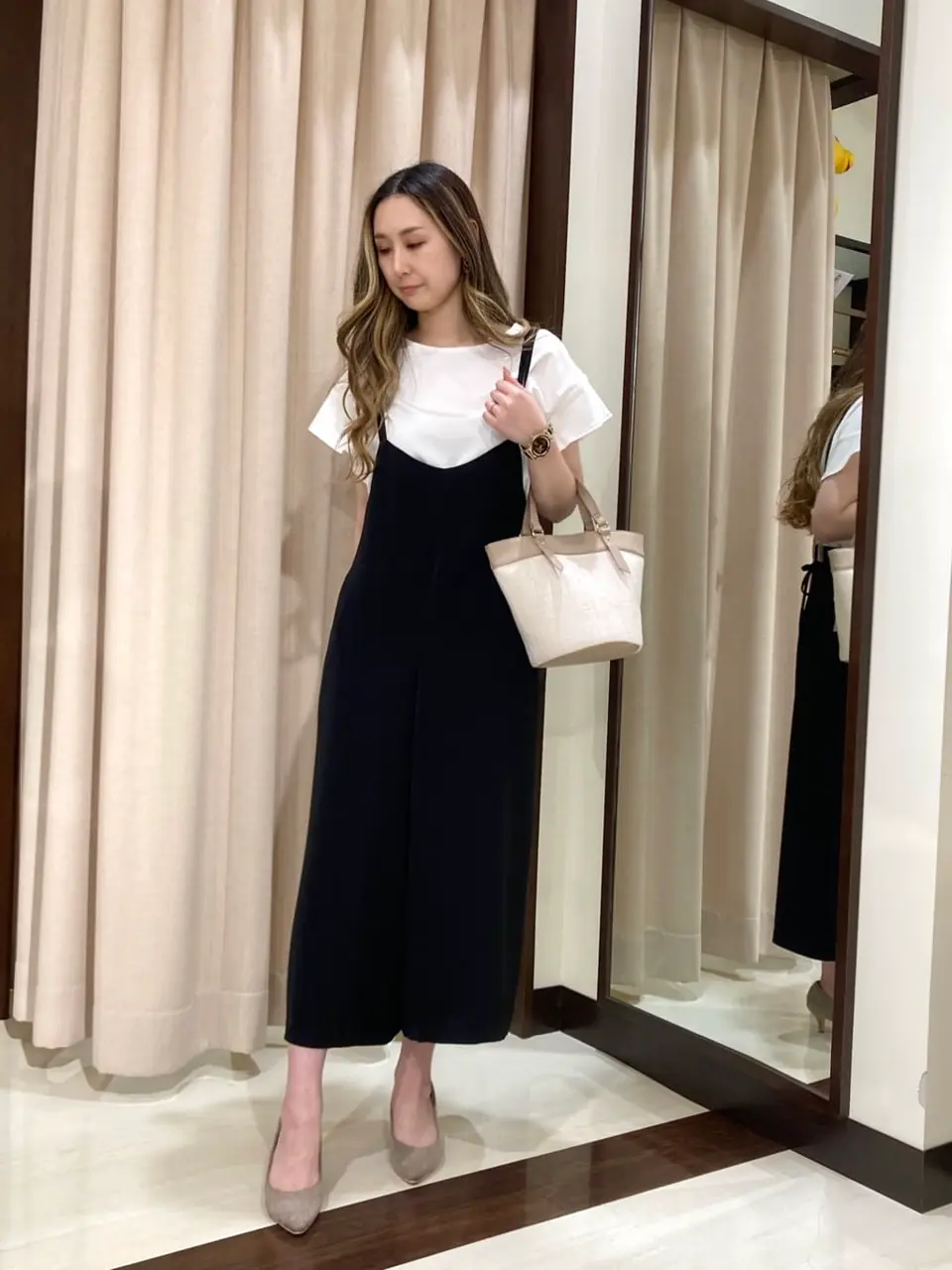 ANY SIS STAFF コーディネート画像